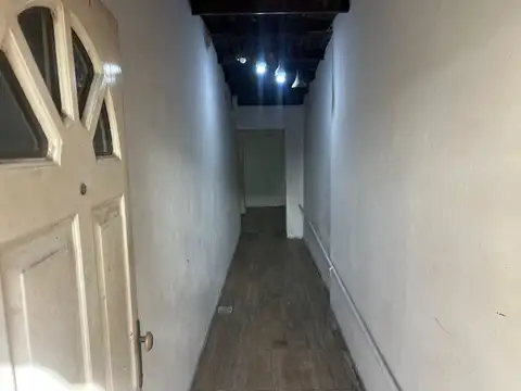 Casa 5 ambientes con 1 baño