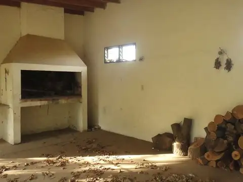 CALLE 133 Y LUJAN - LOBOS