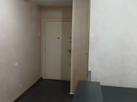 Oficina en Alquiler en Balvanera, $ 500.000