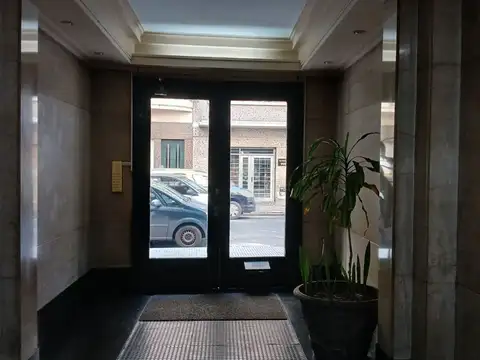 ALQUILER COMERCIAL C/ TRES OFICINAS EXCELENTE ZONA