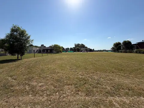 Venta lote Medal Country Club – Pilar | 1.233 m²