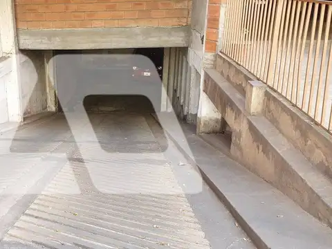 Cochera en Venta Fija