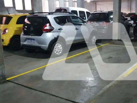 Cochera Fija  en Venta ubicado en Lanús Este, Lanús, G.B.A. Zona Sur