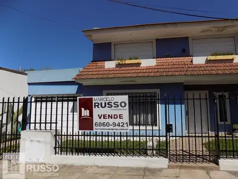 CHALET 5 AMBIENTES c/ PISCINA – PQUE. JOHNSTON