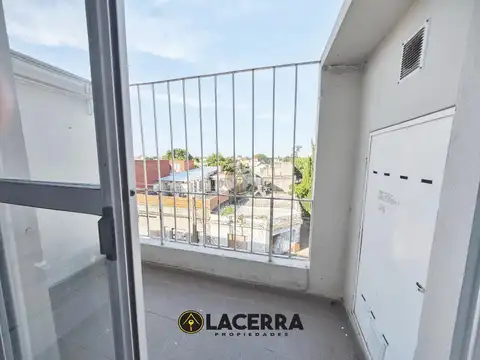 Departamento en Alquiler en Jose Leon Suarez, $ 350.000