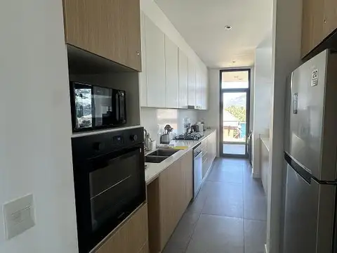 Departamento 4 ambientes con 2 baños