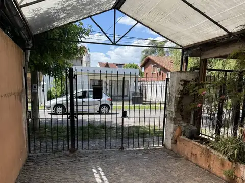 Mendoza 600, Piso 0