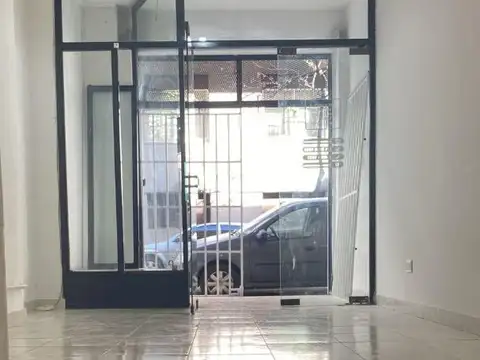 VENTA LOCAL COMERCIAL PLAZA FLORES  