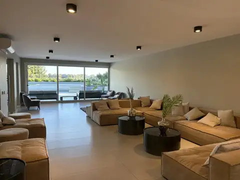 Departamento en Alquiler de 3 ambientes