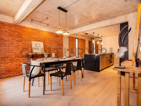 Venta Departamento de 2 dormitorios con amenities en Pichincha, Rosario