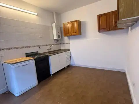 Depto Tipo Casa en Venta 60 años