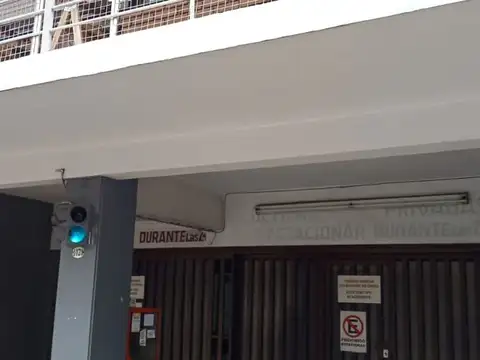 VENTA COCHERA CUBIERTA EN CABALLITO