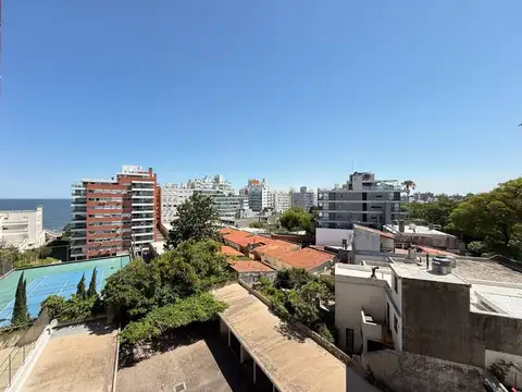 Departamento en Venta en Malvin, USD 155.000