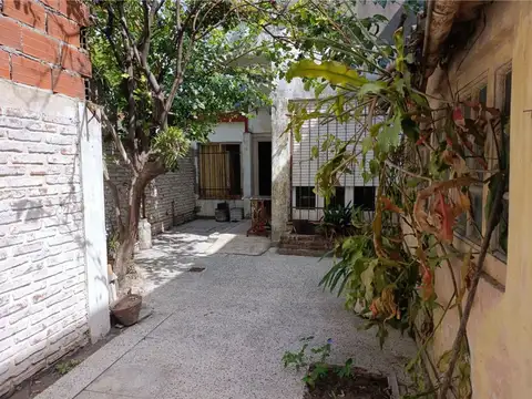Depto Tipo Casa en Venta 51 años
