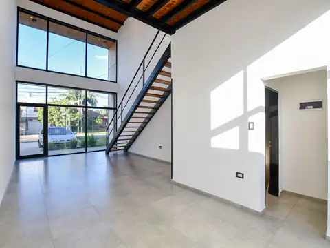 Local comercial alquiler sobre Av. 13