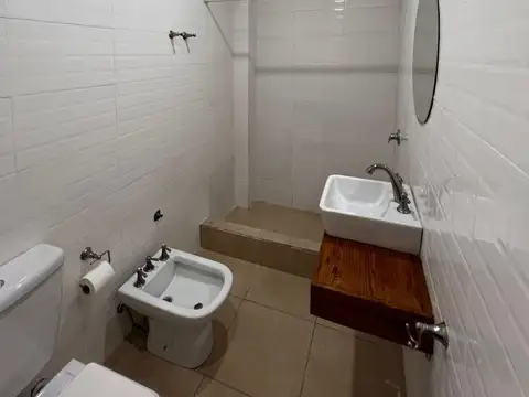 Depto Tipo Casa en Alquiler de 2 ambientes