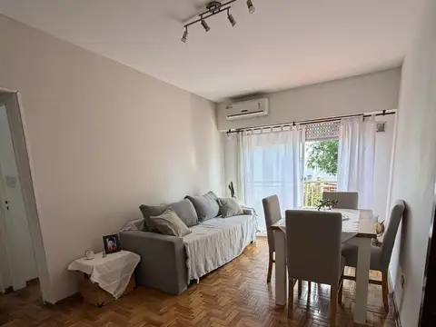 DEPARTAMENTO 2 AMBIENTES VENTA MONTECASTRO