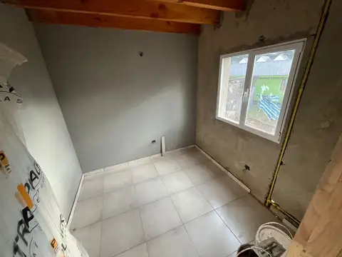 Depto Tipo Casa en Venta con 1 cocheras