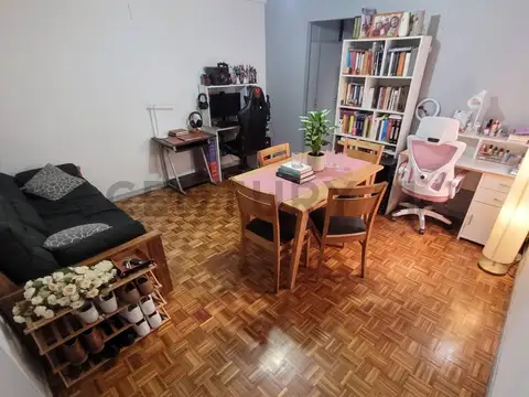 Venta departamento 2 Ambientes Apto Crédito Parque Chacabuco Piso 8