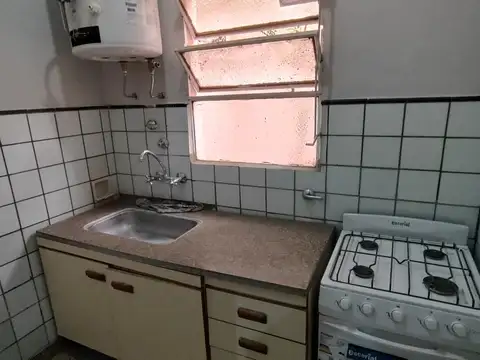 Depto Tipo Casa 2 ambientes con 1 baño