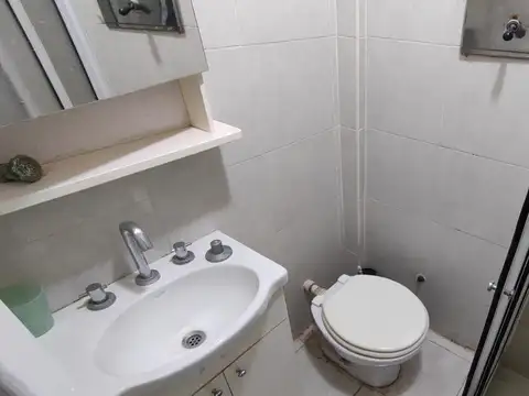 Depto.tipo casa de 2 ambientes en Venta en Caballito