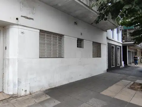 Depto.tipo casa de 2 ambientes en Venta en Caballito