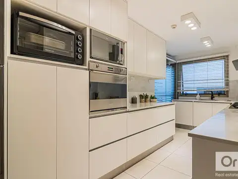 Departamento en Venta con 2 cocheras