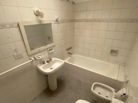 Casa en Alquiler 50 años
