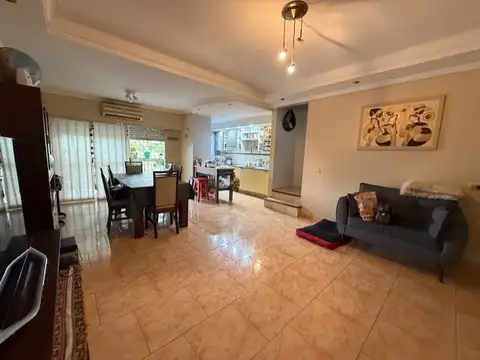 Depto Tipo Casa en Venta 16 años