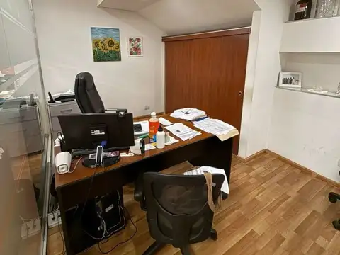 Oficina en Alquiler al Oeste