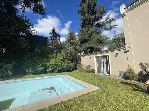 Casa en Venta en Hurlingham, USD 350.000