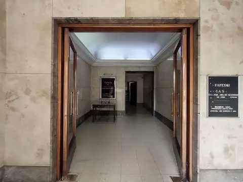 Oficina en Venta 20 años