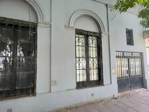 Casa en calle 24 entre 17 y 15 - Para refaccionar ¡RETASADA!