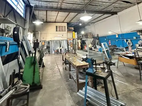 Galpon En Venta Merlo Norte