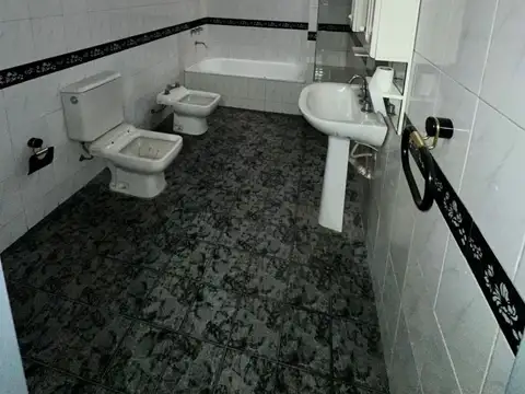 SANTA ROSA 5900, Piso 1