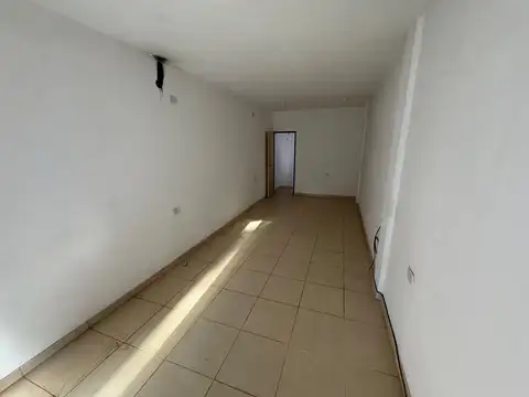 Local en Alquiler en Moreno, $ 400.000