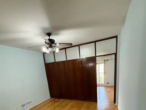 Departamento en Alquiler en Tribunales, $ 500.000