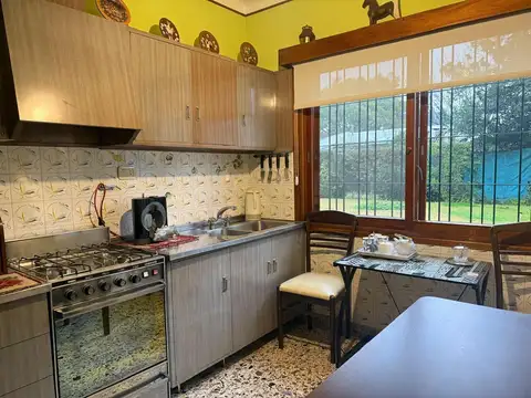 Casa en Alquiler con 1 cochera