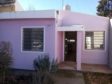 Se Alquila Casa en San Roque