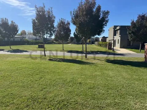 Terreno en Venta en Villa Rosa, USD 24.900
