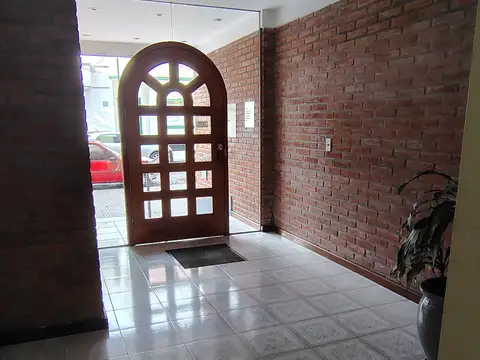 Departamento en Alquiler en Villa Pueyrredon, $ 600.000