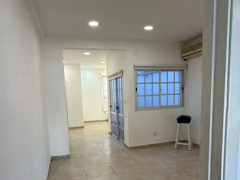 Oficina en Alquiler en Vicente López Vías / Maipú, $ 600.000