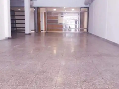 Local en Venta en San Martin, USD 185.000