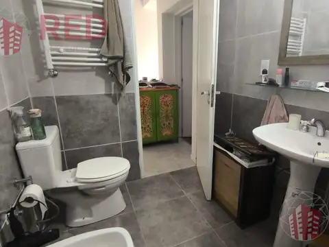 Depto Tipo Casa 4 ambientes con 2 baños