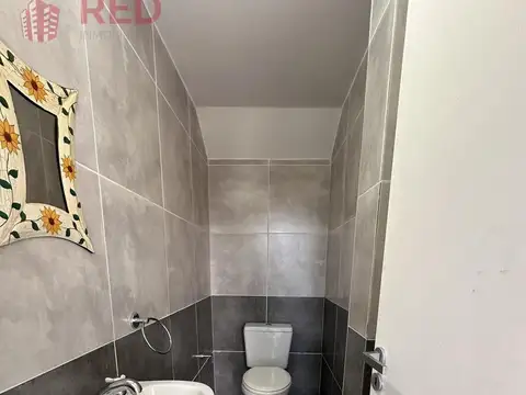 Depto Tipo Casa 4 ambientes con 2 baños