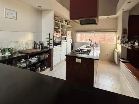 Casa en Venta en Rosario, USD 320.000
