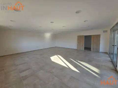 Oficinas en Alquiler en Cipolletti