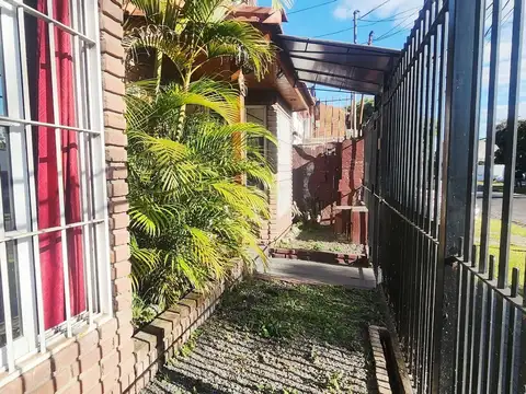 Depto Tipo Casa en Venta de 4 ambientes