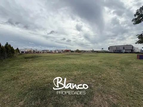 Puertos del Lago - Riberas 100