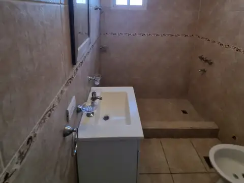 Departamento 3 ambientes con 1 baño